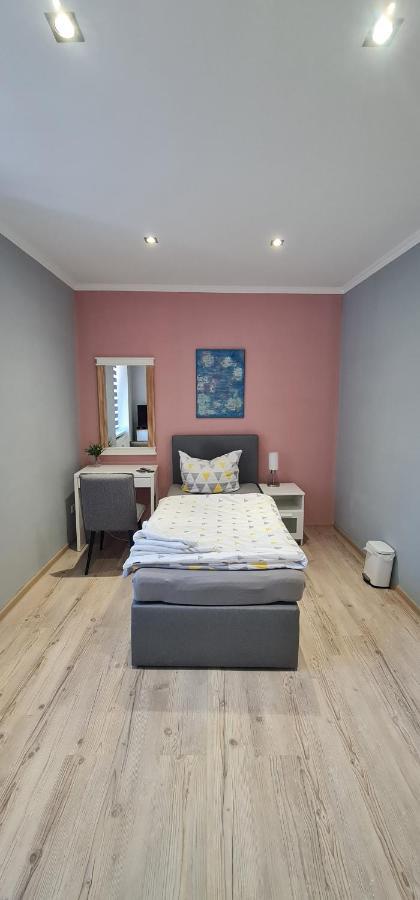 Yanev Apartment